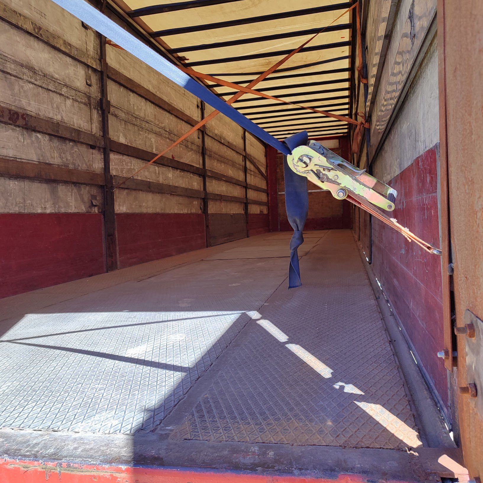 Nakliye. Taşıyıcı